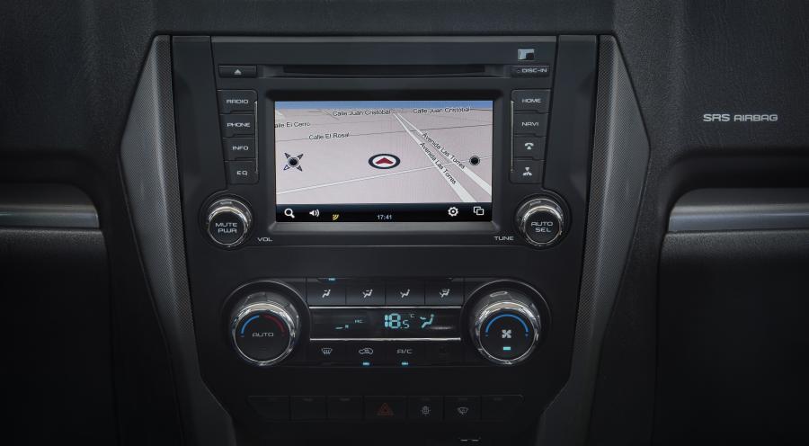 Детали интерьера Mahindra GOA Pik Up Double Cab 2019 года  (EU) (фото 40 из 41)